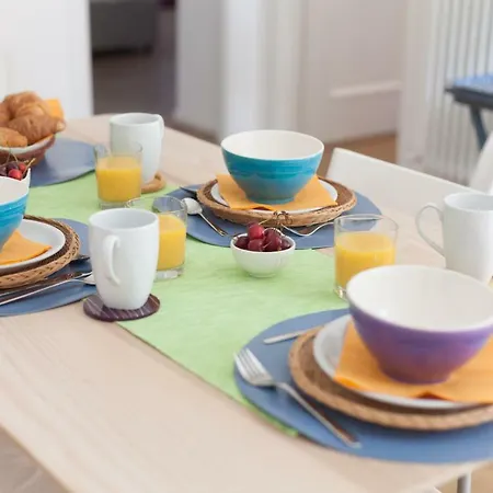 Apartment Rolli15 Rom